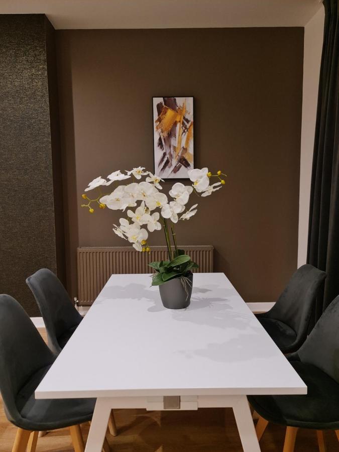 Vcity Aparthotels Glasgow Central מראה חיצוני תמונה